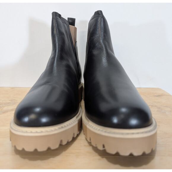 Signature by Journee Collection Bristol Black Chelsea  Boots Women’s 8.5 NWT - Picture 3 of 8